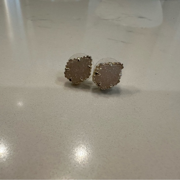 Drusy Kendra Scott studs - Picture 4 of 4